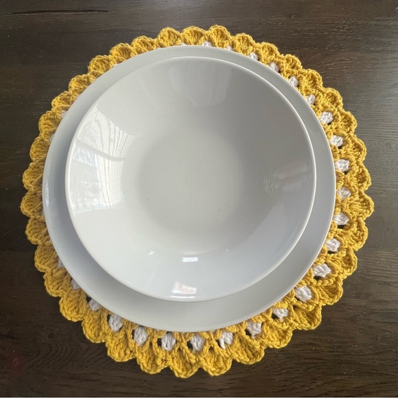 Set of 6 White/Bamboo Crochet Placemats - Picture 7 of 13